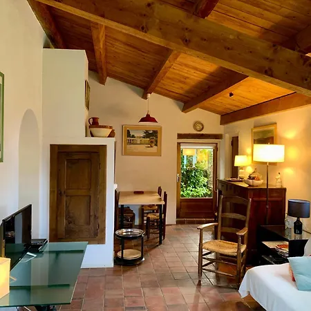 Guest house Le Du Tilleul *